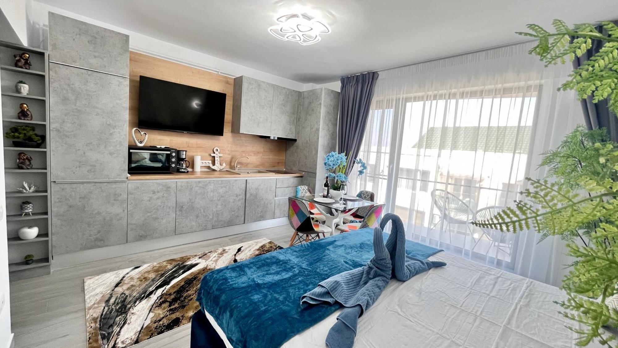 Cosmopolitan - Studio Pe Plaja Cu Vedere La Mare & Loc Parcare Gratis Năvodari Buitenkant foto